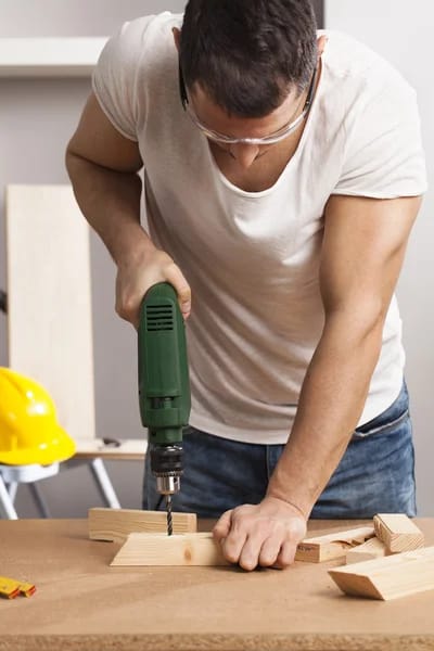 Professional handyman team in Whitestone